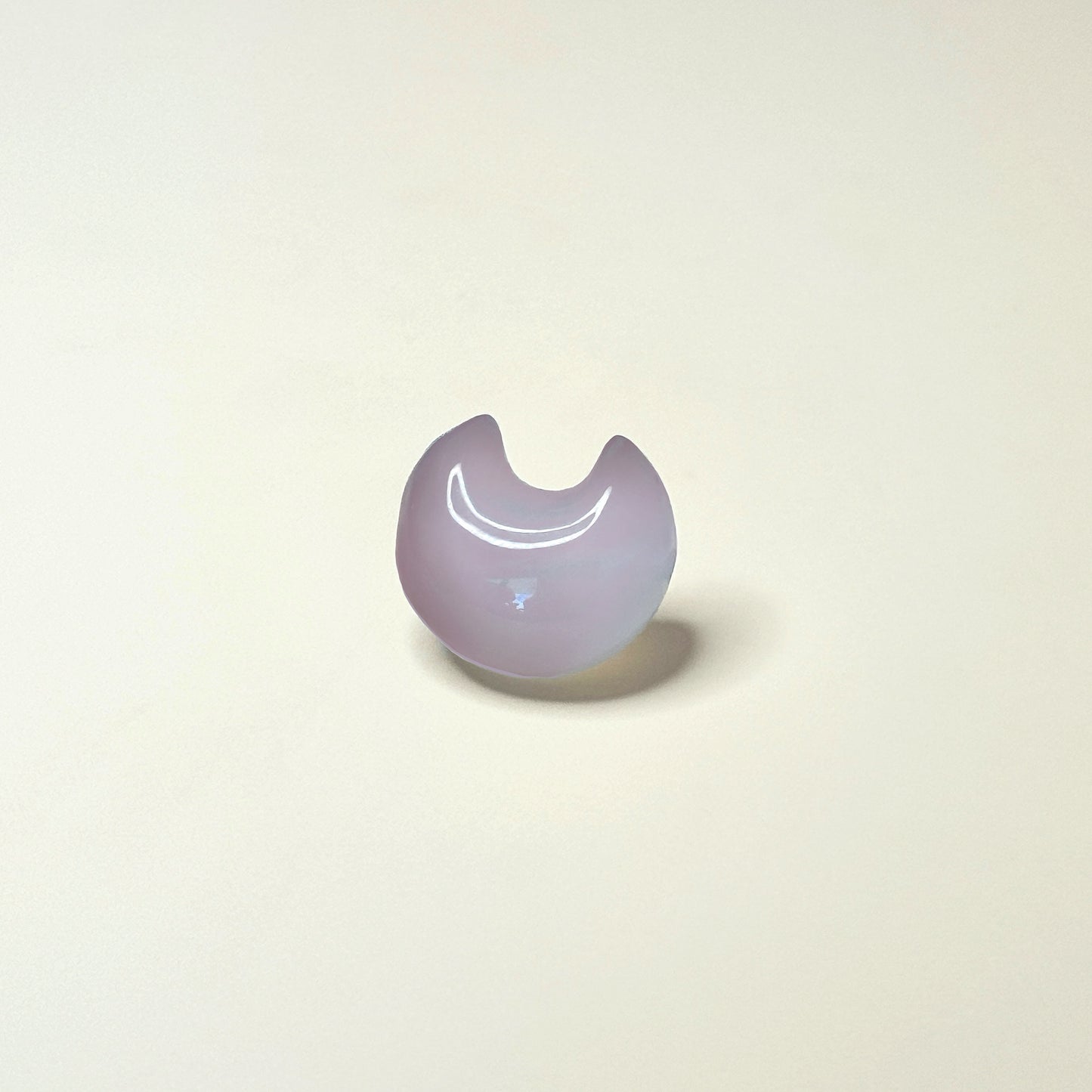 Lunar Whispers🌙 - Hand-Carved Agate for Meditation & Gifting & DIY